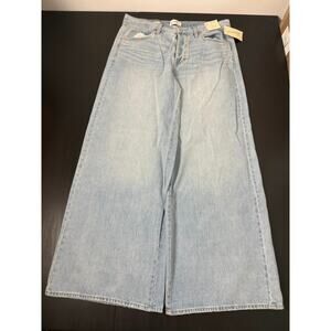NWT Universal Thread size 12 light blue jeans mid rise, relaxed fit, wide leg